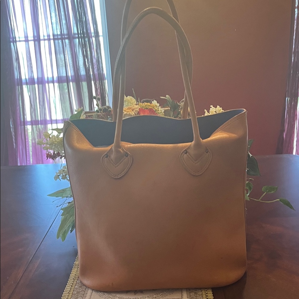 L.L. Bean signature Brown pebbled Leather Tote large Rare Limited Edition